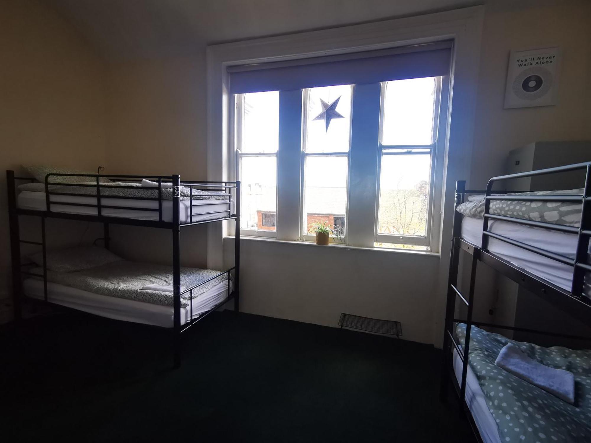 בלפסט Botanic Avenue Hostel Less Than A Mile From The City Centre מראה חיצוני תמונה