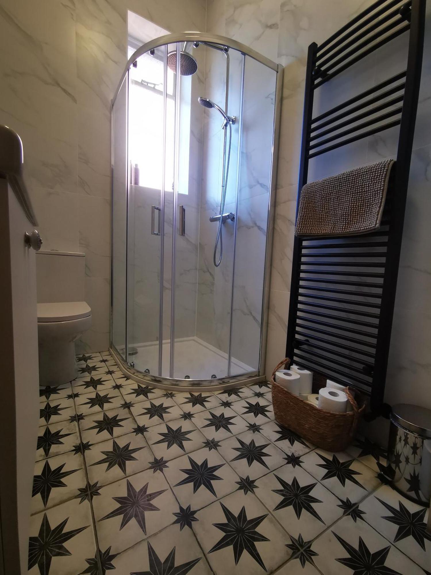 בלפסט Botanic Avenue Hostel Less Than A Mile From The City Centre מראה חיצוני תמונה